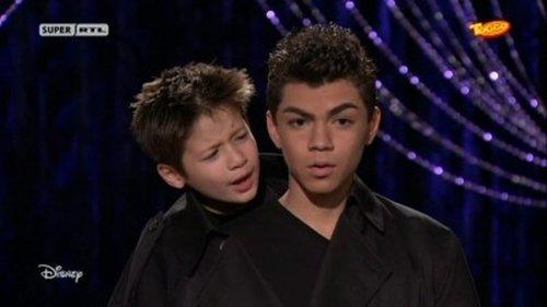 Shake It Up Season 1 Episode 11 - Show It Up