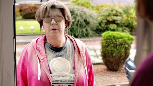 Two Doors Down Season 1 Episode 2 - Episode 2