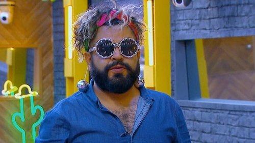 LOL: Last One Laughing Season 1 Episode 6 - It Tastes like Chocolate