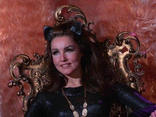 Batman Season 2 Episode 40 - That Darn Catwoman