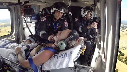 Paramedics Season 3 Episode 1 - Episode 1