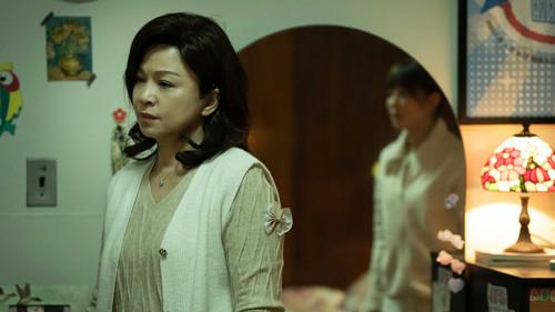 The World Between Us Season 2 Episode 4 - Episode 4