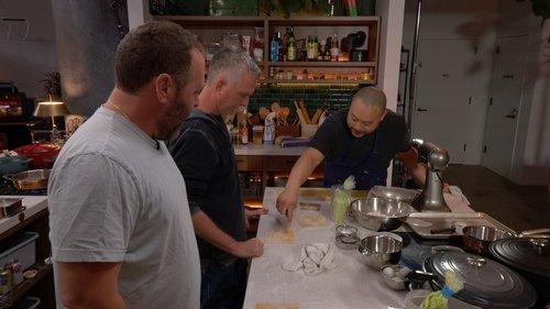 Dinner Time Live with David Chang Season 1 Episode 6 - David Cooks Italian