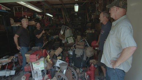 American Pickers Season 21 Episode 11 - The Boneyard
