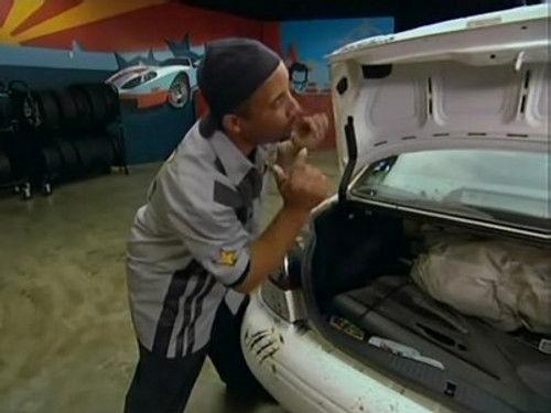 Pimp My Ride Season 5 Episode 10 - Ellyn's Ford Contour