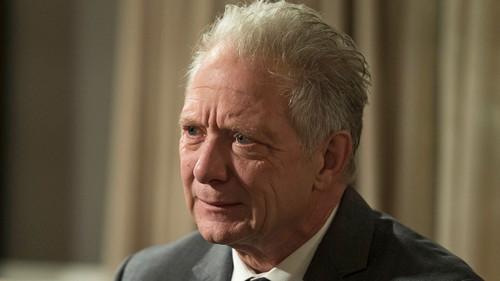 Scandal Season 7 Episode 18 - Over a Cliff