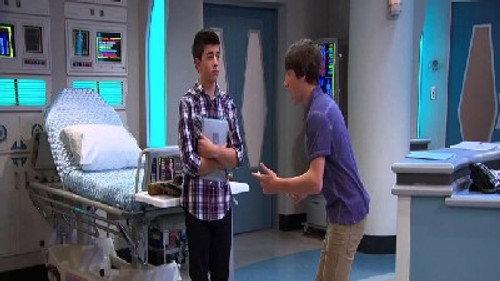 Mighty Med Season 2 Episode 8 - Stop Bugging Me