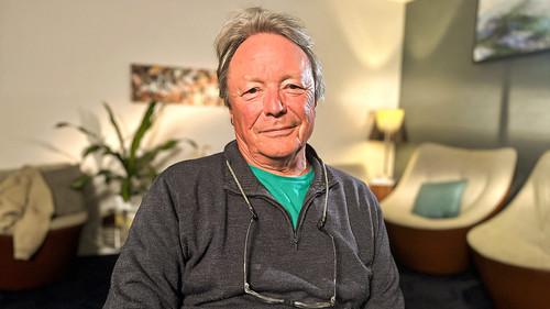 Remembers… Season 3 Episode 18 - Renny Rye Remembers… Karaoke