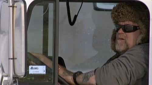 Ice Road Truckers Season 2 Episode 1 - Edge of the Earth