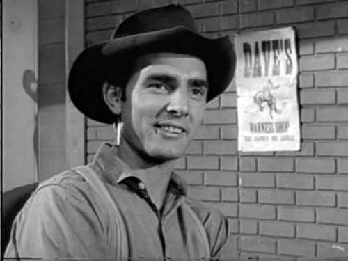Gunsmoke Season 4 Episode 21 - Jayhawkers