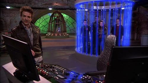 Lab Rats Season 2 Episode 15 - Bionic Showdown (2)