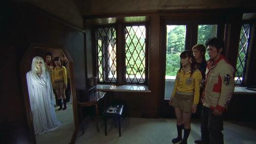 GoGo Sentai Boukenger Season 1 Episode 19 - The Dazzling Adventurer