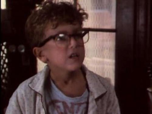 Tales from the Darkside Season 4 Episode 18 - Hush