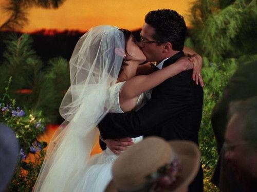 Lois & Clark: The New Adventures of Superman Season 4 Episode 3 - Swear to God, This Time We're Not Kidding