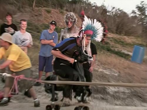 Jackass Season 2 Episode 6 - Slingshot