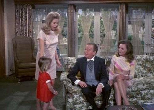 Bewitched Season 5 Episode 28 - Samantha's Good News