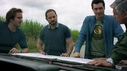 Narcos Season 3 Episode 9 - Todos Los Hombres del Presidente