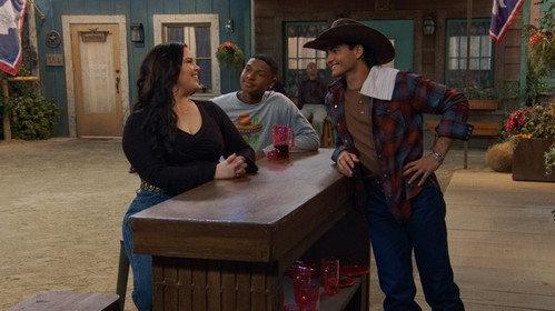 BUNK'D: Learning the Ropes Season 7 Episode 21 - Slapshot to the Heart