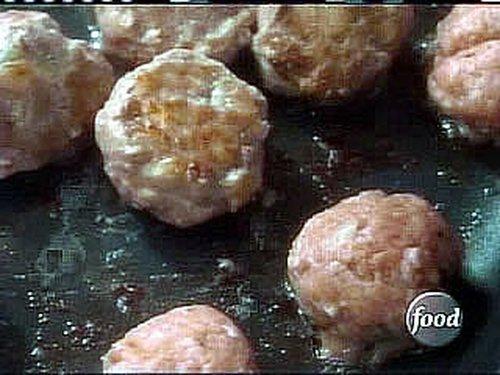 Good Eats Season 9 Episode 10 - Great Balls of Meat