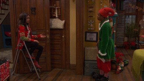 undefined Season 3 Episode 16 - Bah Humbugged