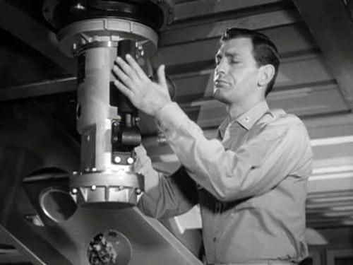 Voyage to the Bottom of the Sea Season 1 Episode 18 - Mutiny