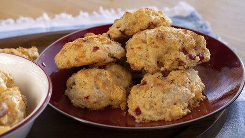 Guy's Ranch Kitchen Season 2 Episode 6 - Southern Spread