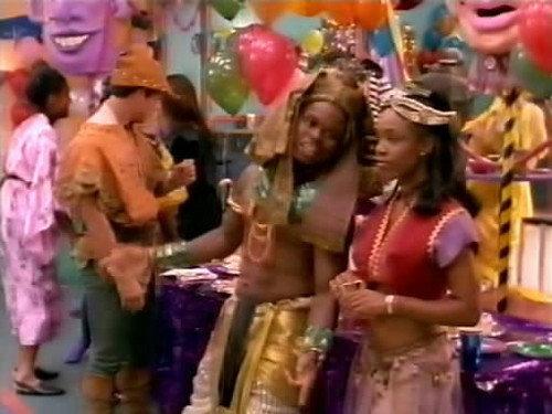Power Rangers Season 1 Episode 25 - Life's a Masquerade
