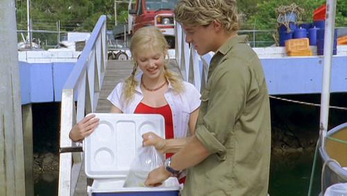 H2O: Just Add Water Season 1 Episode 9 - Dangerous Waters