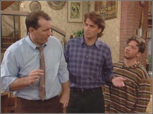 Married... with Children Season 7 Episode 24 - Old Insurance Dodge