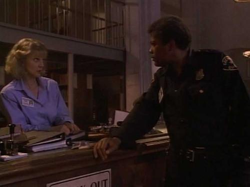 undefined Season 4 Episode 8 - Maniac At Large