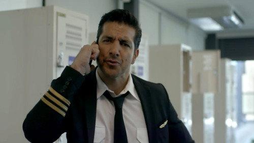 La piloto Season 2 Episode 16 - Episode 16