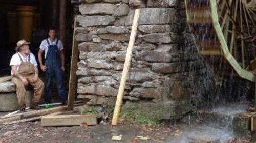 Moonshiners Season 6 Episode 14 - Thunder Pumpkins