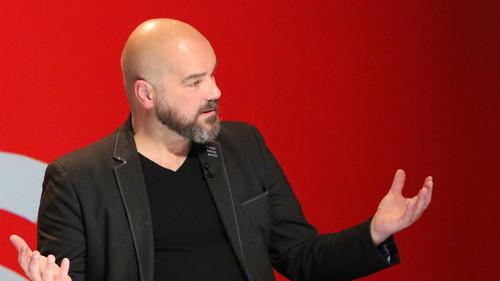 Dans les médias Season 2 Episode 20 - Episode 20