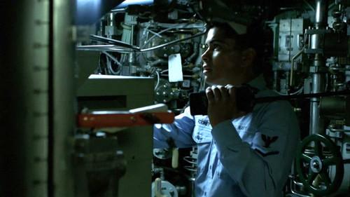 24 Season 5 Episode 23 - Day 5: 5:00 A.M.-6:00 A.M.