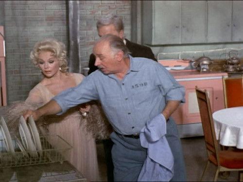Green Acres Season 5 Episode 18 - The Ex-Con