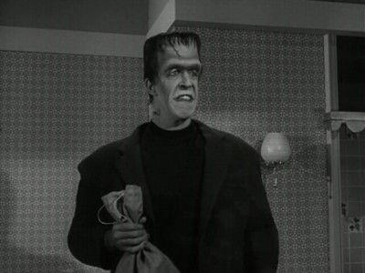 The Munsters Season 1 Episode 24 - Love Locked Out