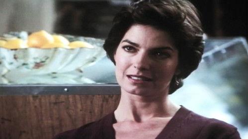 Sisters Season 1 Episode 1 - Moving In, Moving Out, Moving On