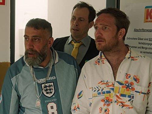 The Discounters Season 2 Episode 1 - Episode 1