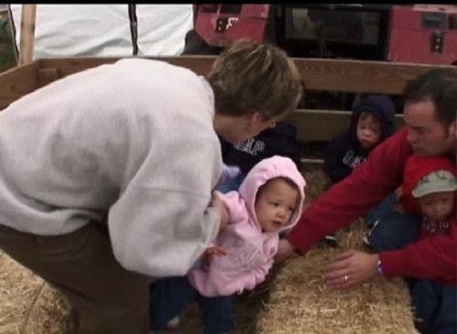 Jon & Kate Plus 8 Season 1 Episode 3 - 10 Little Pumpkins