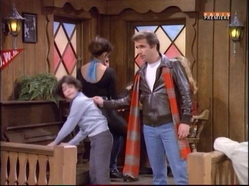Happy Days Season 8 Episode 16 - Potsie on His Own