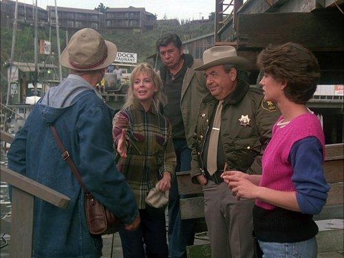 Murder, She Wrote Season 1 Episode 2 - Deadly Lady