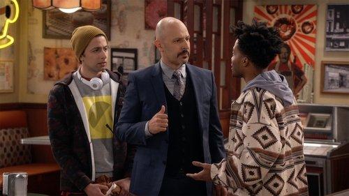 Superior Donuts Season 2 Episode 13 - Father, Son, and Holy Goats