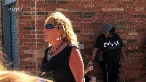 Storage Wars: Texas Season 1 Episode 2 - Bounty Hunter Bubba Fett