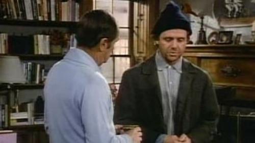 Newhart Season 3 Episode 4 - Miss Stephanie
