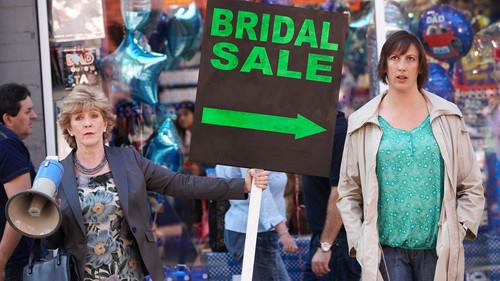 Miranda Season 1 Episode 1 - Date