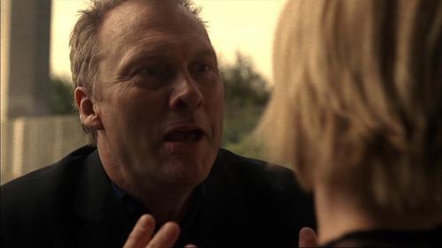 24 Season 6 Episode 8 - Day 6: 1:00 P.M.-2:00 P.M.