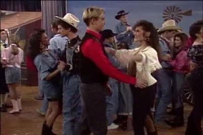 Saved by the Bell Season 4 Episode 17 - The Senior Prom