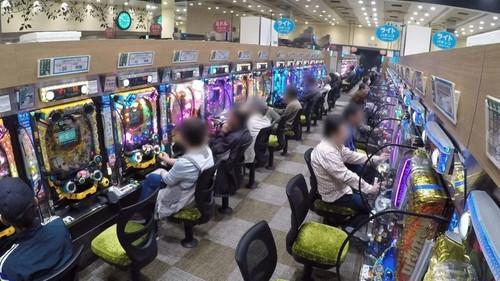 Document 72 Hours Season 9 Episode 15 - The Joys and Sorrows of 1-Yen Pachinko