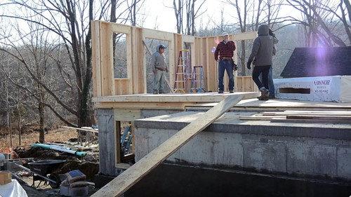 Daryl's Restoration Over-Hall Season 1 Episode 2 - Hunting for Summer Beams