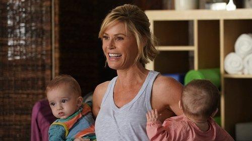 Modern Family Season 11 Episode 3 - Perfect Pairs